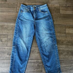 Democracy Blue Boyfriend Jeans with Natural Fading and Ab technology